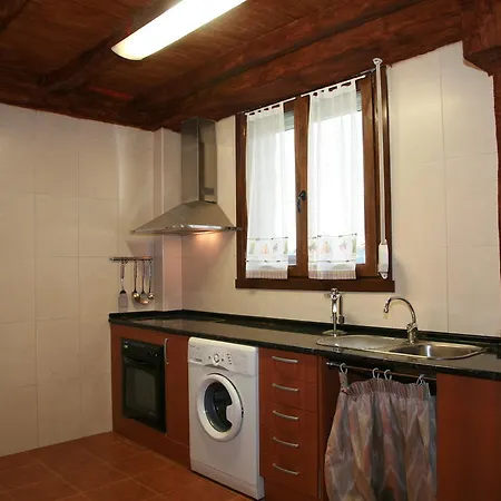 Arratzain 乡村民宿 *